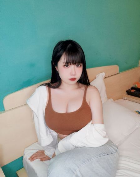 好姑娘4中汉字_HD高清完整版